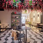 Rosa Hotel
