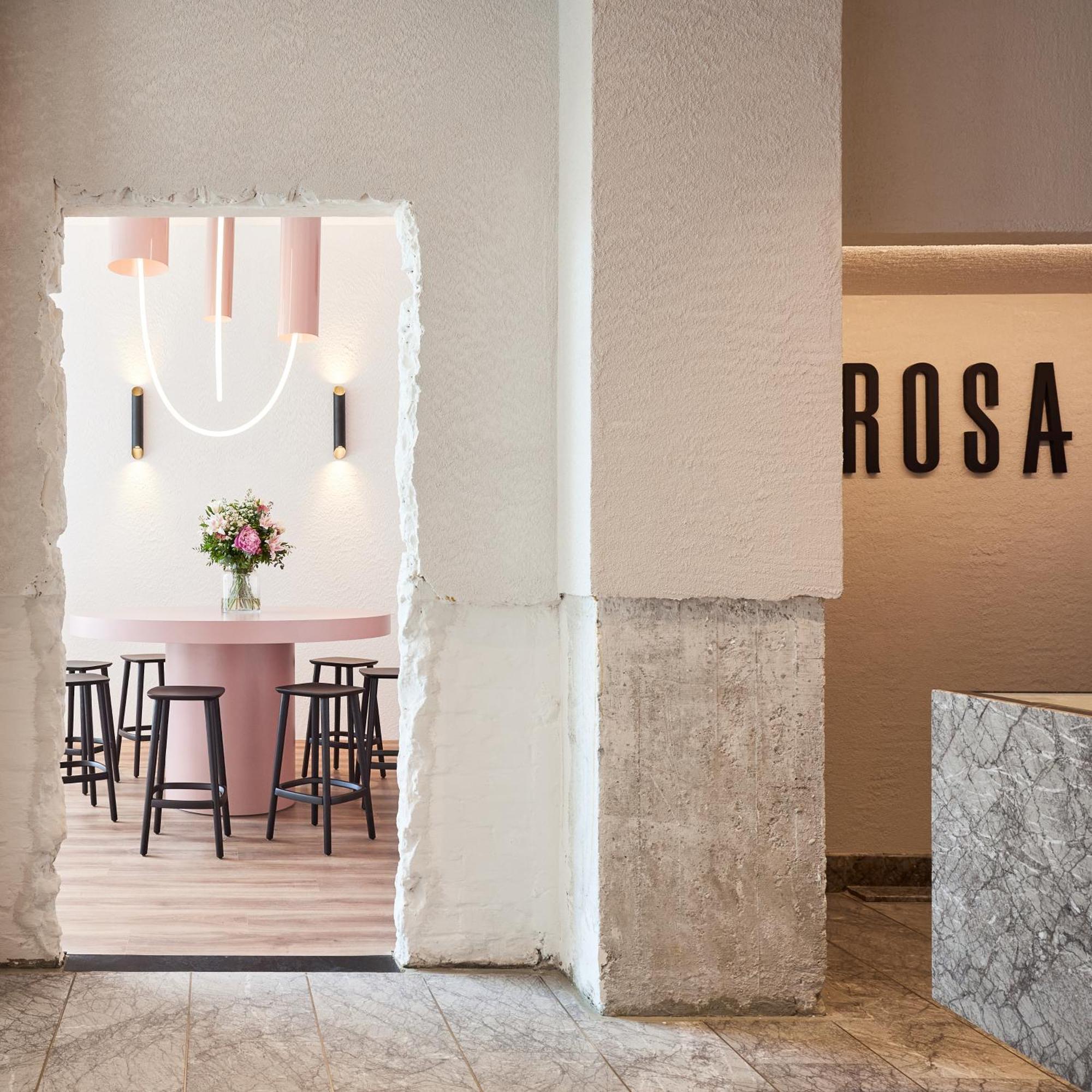 Rosa Hotel 3*
